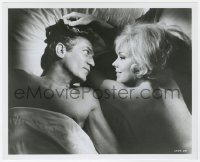 6h547 LEGEND OF LYLAH CLARE 8x10 still 1968 close up of Peter Finch & sexy Kim Novak naked in bed!