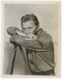 6h579 LUST FOR LIFE 8x10.25 still 1956 close up of Kirk Douglas as crazed artist Vincent Van Gogh!