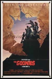 6j393 GOONIES 1sh 1985 Josh Brolin, teen adventure classic, cool treasure map art by John Alvin!