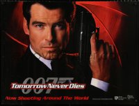 6p272 TOMORROW NEVER DIES teaser DS British quad 1997 super close Pierce Brosnan as James Bond 007!