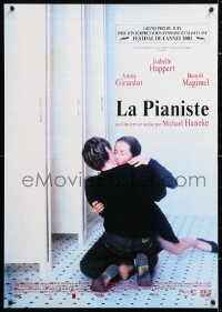 6p050 PIANO TEACHER Dutch 21x30 2001 Isabelle Huppert & Benoit Magimel kissing on bathroom floor!