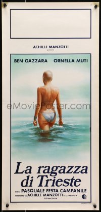 6y602 LA RAGAZZA DI TRIESTE Italian locandina 1982 art of sexy bald Omella Muti topless in water!