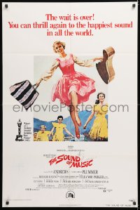 7b848 SOUND OF MUSIC 1sh R1973 classic Terpning art of Julie Andrews & top cast!