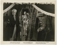 7f488 HOUSE OF FRANKENSTEIN 8x10 still 1944 Boris Karloff & hunchback Naish by skeleton in coffin!