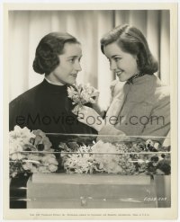 7f650 MARSHA HUNT 8x10 key book still 1937 presenting flowers to her youthful looking mother!