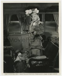 7f690 MY LITTLE CHICKADEE 8x9.75 still 1940 Mae West with guns drawn by dead people on train!