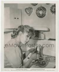 7f780 RESTLESS YEARS 8.25x10 still 1958 close up of Sandra Dee in kitchen preparing salad!
