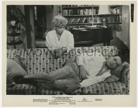 7f823 SEVEN YEAR ITCH 8x10.25 still 1955 sexy Marilyn Monroe stares at Tom Ewell laying on couch!