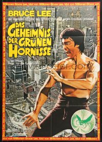 7g427 GREEN HORNET German 1975 cool different art of Bruce Lee as Kato over city!