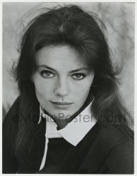 7h213 JACQUELINE BISSET deluxe 10.25x13.25 still 1970s portrait of the beautiful English actress!