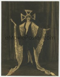 7h402 UNKNOWN ACTRESS stage play 9.5x12.5 still 1920s sexy Earl Carroll girl, signed by De Mirjian!
