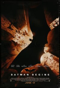 7k543 BATMAN BEGINS advance 1sh 2005 June 17, image of Christian Bale in title role flying w/bats!