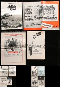 7m118 LOT OF 18 UNCUT PRESSBOOKS 1950s-1970s advertising for a variety of different movies!