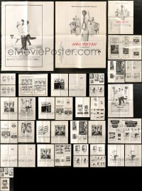 7m073 LOT OF 43 UNCUT AD SLICKS 1980s advertising for a variety of different movies!