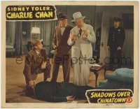 7p787 SHADOWS OVER CHINATOWN LC 1946 Sidney Toler as Charlie Chan w/ murder weapon over dead body!