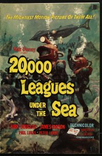 7s043 20,000 LEAGUES UNDER THE SEA pressbook R1963 Jules Verne classic, art of deep sea divers!