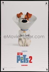7z863 SECRET LIFE OF PETS 2 advance DS 1sh 2019 image of mad dog wearing cone, don't laugh!