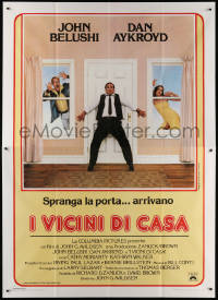 8b046 NEIGHBORS Italian 2p 1982 wacky image of John Belushi, Dan Aykroyd, Cathy Moriarty!