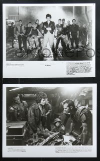 8c681 ALIENS 6 8x10 stills 1986 James Cameron, Sigourney Weaver as Ripley, great images, top cast!