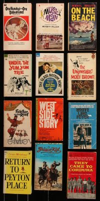 8d443 LOT OF 12 MOVIE EDITION PAPERBACK BOOKS 1960s-1970s One Hundred and One Dalmations & more!