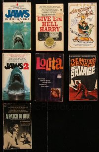8d472 LOT OF 7 MOVIE EDITION PAPERBACK BOOKS 1960s-1970s Jaws, American Graffiti & more!