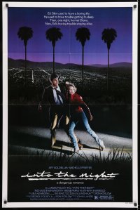 8f515 INTO THE NIGHT 1sh 1985 cool image of Jeff Goldblum & Michelle Pfeiffer on the run!