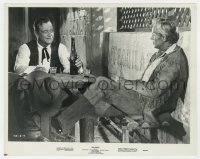 8g088 ALAMO 8x10.25 still R1967 John Wayne & Richard Widmark having a drink & chatting!