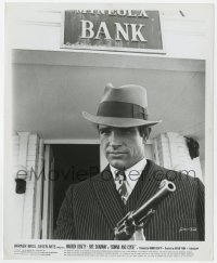 8g155 BONNIE & CLYDE 8.25x10 still 1967 great close up of Warren Beatty with gun outside bank!