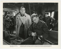8g315 FIGHTING 69th 8.25x10 still 1940 Pat O'Brien stares at James Cagney cleaning his rifle!