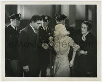 8g406 HOLD YOUR MAN deluxe 8x10 still 1933 innocent Jean Harlow is blamed for Clark Gable's crime!