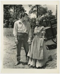 8g423 HOWARDS OF VIRGINIA 8.25x10 still 1940 Cary Grant & Martha Scott holding hands by cart!