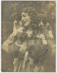 8g595 MARY PICKFORD deluxe 7x9 fan photo 1920s portrait w/puppies & stamp or secretarial signature!