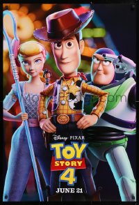 8k958 TOY STORY 4 teaser DS 1sh 2019 Walt Disney, Pixar, Woody, Buzz Lightyear and cast!