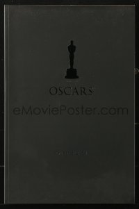 8m006 78th ANNUAL ACADEMY AWARDS souvenir program book 2005 cool embossed suede cover!