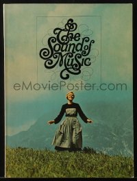 8m296 SOUND OF MUSIC 52pg souvenir program book 1965 Julie Andrews, Robert Wise musical classic!