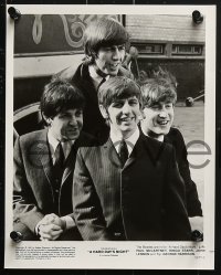 8m458 HARD DAY'S NIGHT presskit w/ 4 stills R1982 great images of The Beatles, rock & roll classic!