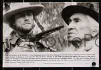 8m522 OUTLAW JOSEY WALES presskit w/ 2 stills 1976 Clint Eastwood cowboy classic, includes candid!