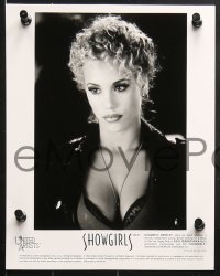 8m551 SHOWGIRLS presskit w/ 5 stills 1995 Verhoeven directed, sexy stripper Elizabeth Berkley!