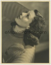 8p089 LORETTA YOUNG signed deluxe 11x14 still 1930s beautiful close portrait wearing turtleneck!