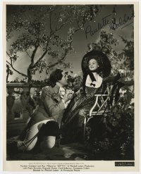 8p597 PAULETTE GODDARD signed 8x10 still 1945 being romanced by Patric Knowles in Kitty!