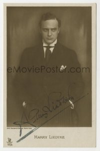 8p297 HARRY LIEDTKE signed German postcard 1920s portrait in suit & tie with hands in his pockets!