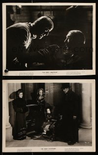 8w947 BODY SNATCHER 2 7.75x10 stills 1945 with best c/u of Karloff looking down at Bela Lugosi!