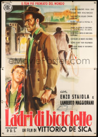 8z086 BICYCLE THIEF Italian 2p R1955 Vittorio De Sica's classic Ladri di biciclette, wonderful art!