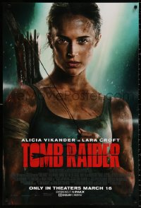 9c961 TOMB RAIDER advance DS 1sh 2018 sexy close-up image of Alicia Vikander as Lara Croft!