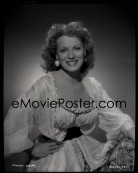 9h069 MAUREEN O'HARA camera original 8x10 negative 1940s smiling in low-cut dress with hand on hip!