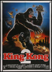 1d175 KING KONG LIVES Italian 1p 1986 different Sciotti art of huge ape with baby, King Kong 2!
