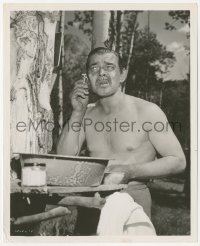 1t078 ACROSS THE WIDE MISSOURI candid 8x10 key book still 1951 c/u of Clark Gable shaving outdoors!