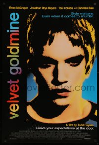 2r933 VELVET GOLDMINE 1sh 1998 close-up of glam rocker Jonathan Rhys Meyers!