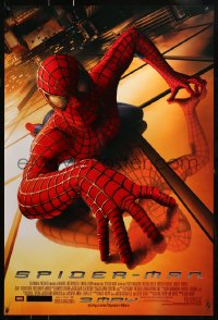 2y0948 SPIDER-MAN advance DS 1sh 2002 Tobey Maguire climbing building, Sam Raimi, Marvel Comics!