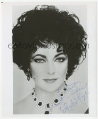 3f1018 ELIZABETH TAYLOR signed 8x10 REPRO still 1980s sexy head & shoulders portrait with jewelry!